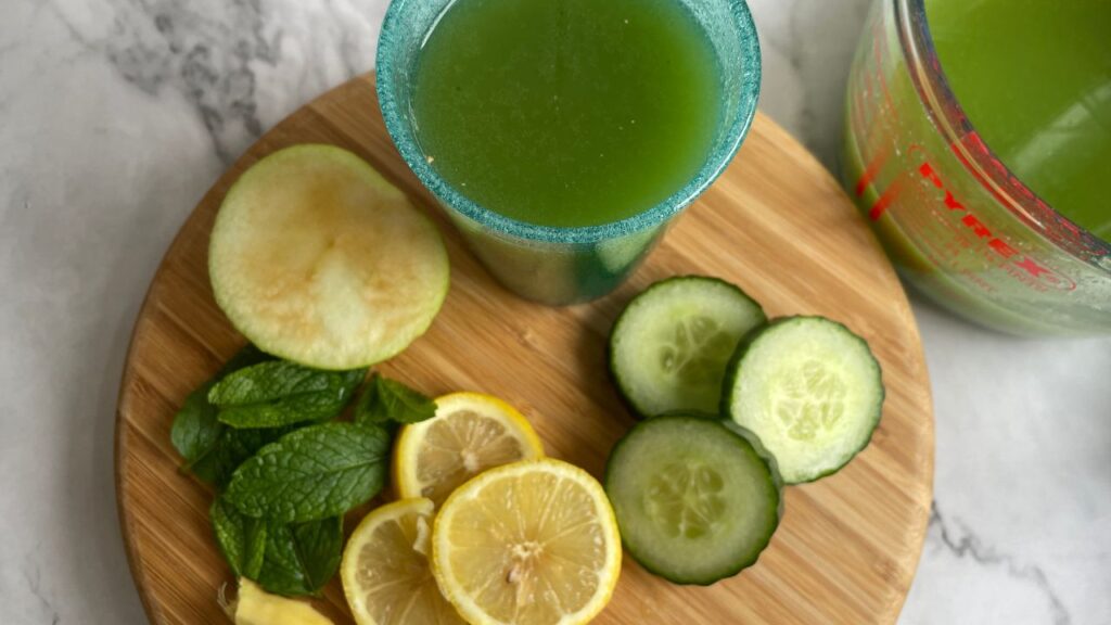 Detox juice for glowing skin and weight loss