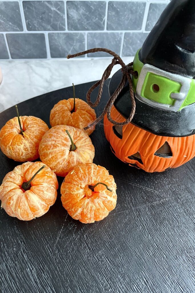 How to make Halloween orange pumpkins for Halloween fruit platter